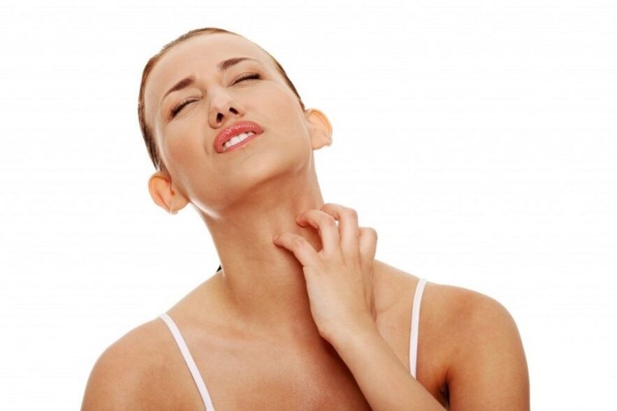 itching of the skin as a symptom of the presence of parasites